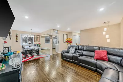 508 Nostrand Avenue, Central Islip, NY 11722 - Photo 17