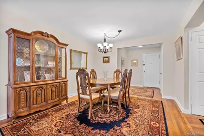 67-30 Clyde Street #3W, Forest Hills, NY 11375 - Photo 5