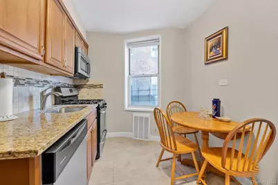 67-30 Clyde Street #3W, Forest Hills, NY 11375 - Photo 7