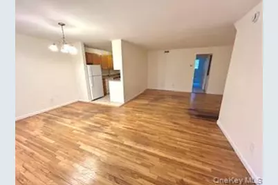 285 Artist Lake Drive, Middle Island, NY 11953 - Photo 3