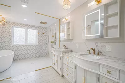 4 2nd Street, Woodbury, NY 11797 - Photo 15