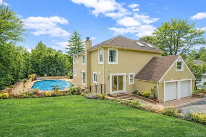 4 2nd Street, Woodbury, NY 11797 - Photo 3