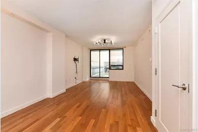 10620 70th Avenue #2D, Forest Hills, NY 11375 - Photo 3