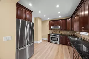 71 Longview Ave, White Plains, NY 10605 - Photo 5