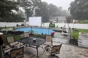 11 Dorchester Dr, Coram, NY 11727 - Photo 39