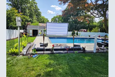 11 Dorchester Drive, Coram, NY 11727 - Photo 37