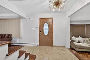 11 Dorchester Dr, Coram, NY 11727 - Photo 3