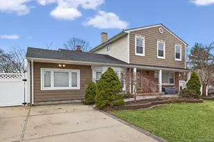 11 Dorchester Dr, Coram, NY 11727 - Photo 31