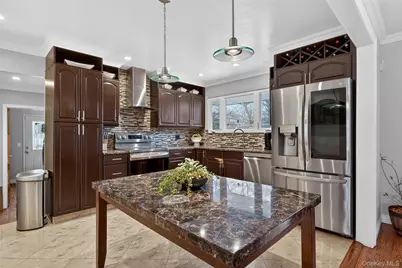 11 Dorchester Drive, Coram, NY 11727 - Photo 7