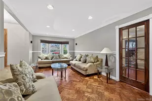 11 Dorchester Dr, Coram, NY 11727 - Photo 11