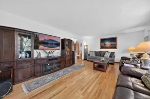 32 Sachson Pl, Wappingers Falls, NY 12590 - Photo 5