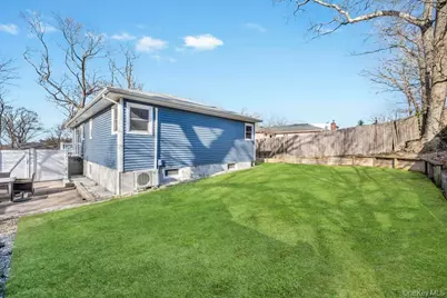 16 Jerome Road, Sound Beach, NY 11789 - Photo 31