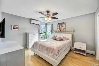 16 Jerome Road, Sound Beach, NY 11789 - Photo 17