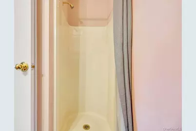 13 Mallard Path, Coram, NY 11727 - Photo 21