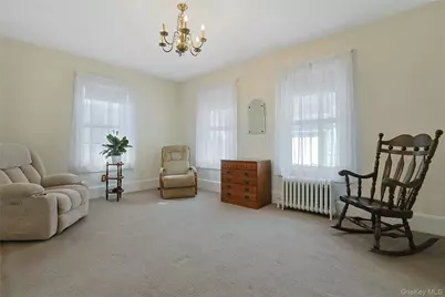 175 Washington Avenue, Pleasantville, NY 10570 - Photo 19