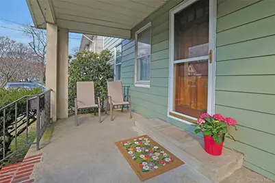 175 Washington Avenue, Pleasantville, NY 10570 - Photo 31