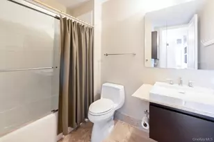 175 Huguenot St, New Rochelle, NY 10801 - Photo 15