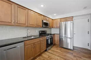 69 Thomas Ln, East Setauket, NY 11733 - Photo 5