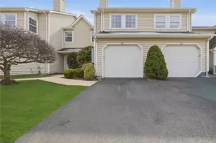 69 Thomas Ln, East Setauket, NY 11733 - Photo 3