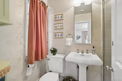 39 Cherry Lane, Syosset, NY 11791 - Photo 25