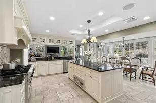 39 Cherry Ln, Syosset, NY 11791 - Photo 7