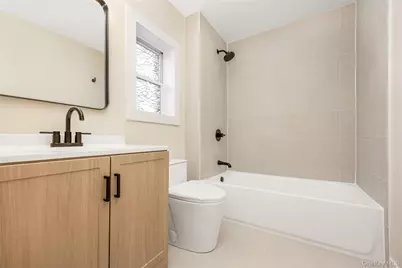 22011 139th Avenue, Springfield Gardens, NY 11413 - Photo 25