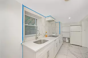 220-11 139th Ave, Springfield Gardens, NY 11413 - Photo 33