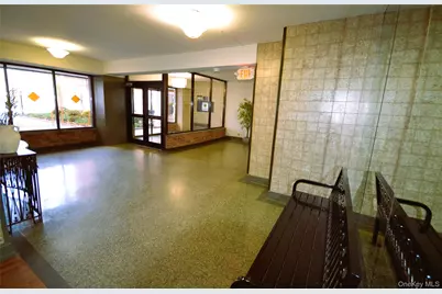 247 Parkview Avenue #6M, Bronxville, NY 10708 - Photo 3