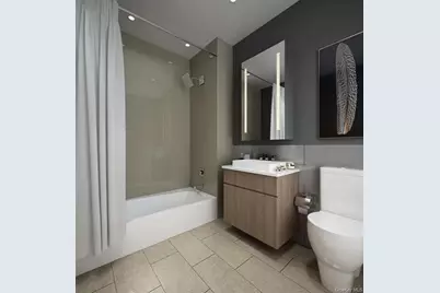 2717 42nd Road #7E, Long Island City, NY 11101 - Photo 5