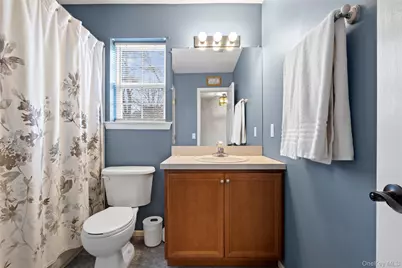 210 Weeks Avenue, Manorville, NY 11949 - Photo 17