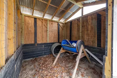 210 Weeks Avenue, Manorville, NY 11949 - Photo 35