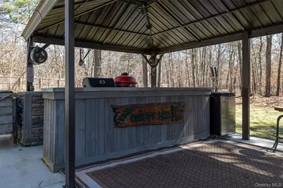 210 Weeks Avenue, Manorville, NY 11949 - Photo 23