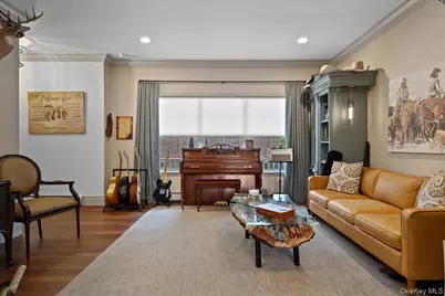 210 Weeks Avenue, Manorville, NY 11949 - Photo 7