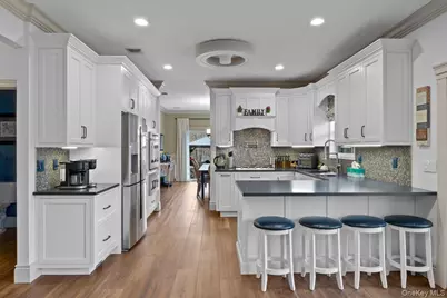 210 Weeks Avenue, Manorville, NY 11949 - Photo 11