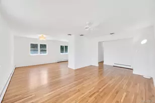 10 Sutton Pl, Ronkonkoma, NY 11779 - Photo 23