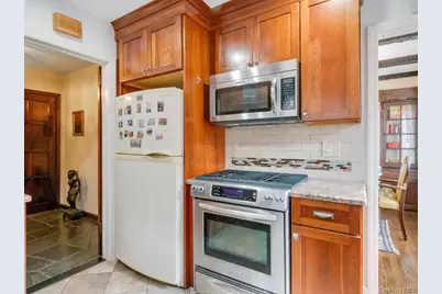 88 Stockbridge Road, Yonkers, NY 10710 - Photo 13