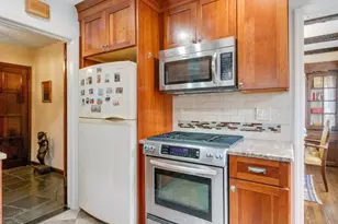 88 Stockbridge Rd, Yonkers, NY 10710 - Photo 13