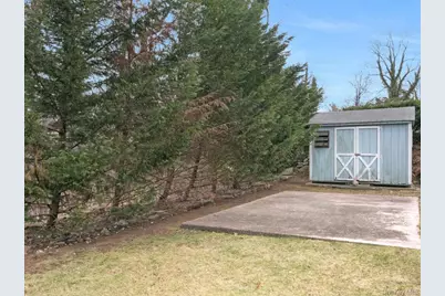 88 Stockbridge Road, Yonkers, NY 10710 - Photo 39