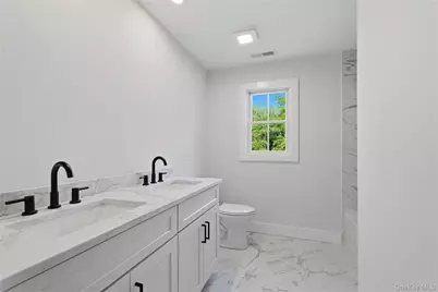 240 Mahopac Avenue, Somers, NY 10598 - Photo 33