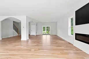240 Mahopac Ave, Somers, NY 10598 - Photo 11