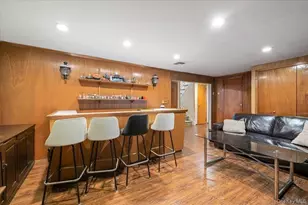 600 Hungry Harbor Rd, Woodmere, NY 11581 - Photo 21