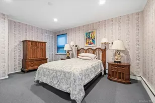 600 Hungry Harbor Rd, Woodmere, NY 11581 - Photo 15