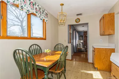 3 Grand Haven Drive, Commack, NY 11725 - Photo 9