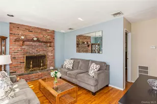 3 Grand Haven Dr, Commack, NY 11725 - Photo 5