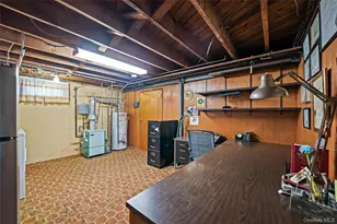 81 Landau Ave, Elmont, NY 11003 - Photo 13