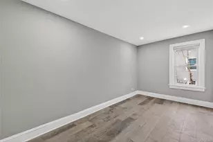 21 Maple Ave, Port Jefferson, NY 11776 - Photo 27