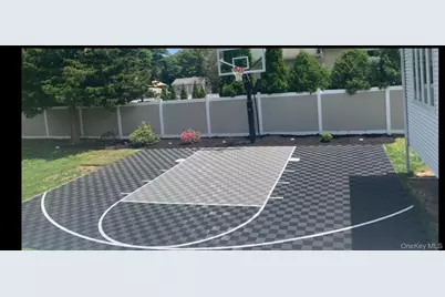 4429 Express Drive N, Ronkonkoma, NY 11779 - Photo 15