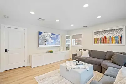 36 Stauber Drive, Plainview, NY 11803 - Photo 25