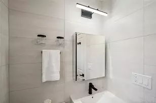 36 Stauber Dr, Plainview, NY 11803 - Photo 17