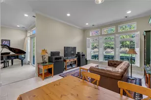 39 Hamlet Woods Dr, Saint James, NY 11780 - Photo 15